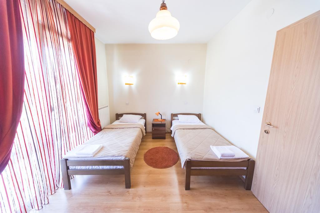Hotel Piramida Podgorica Ngoại thất bức ảnh