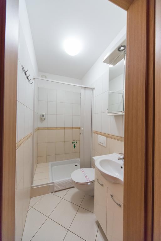 Hotel Piramida Podgorica Ngoại thất bức ảnh