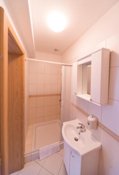 Hotel Piramida Podgorica Ngoại thất bức ảnh